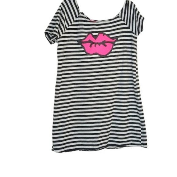 Betsey Johnson X Torrid Womens Off Shoulder Mini T Shirt Dress Striped Lip L - Picture 1 of 4